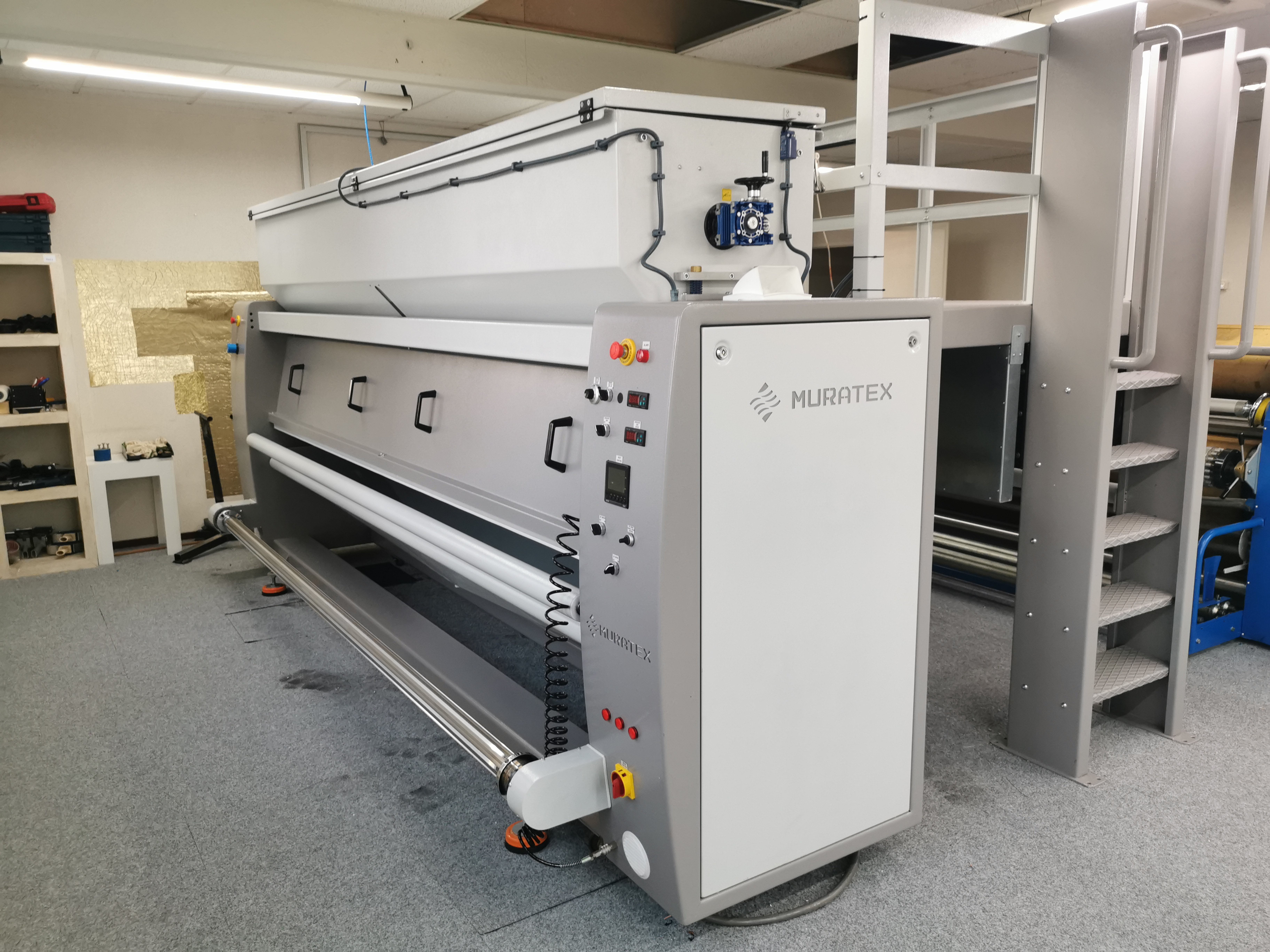 Powder Scattering Unit